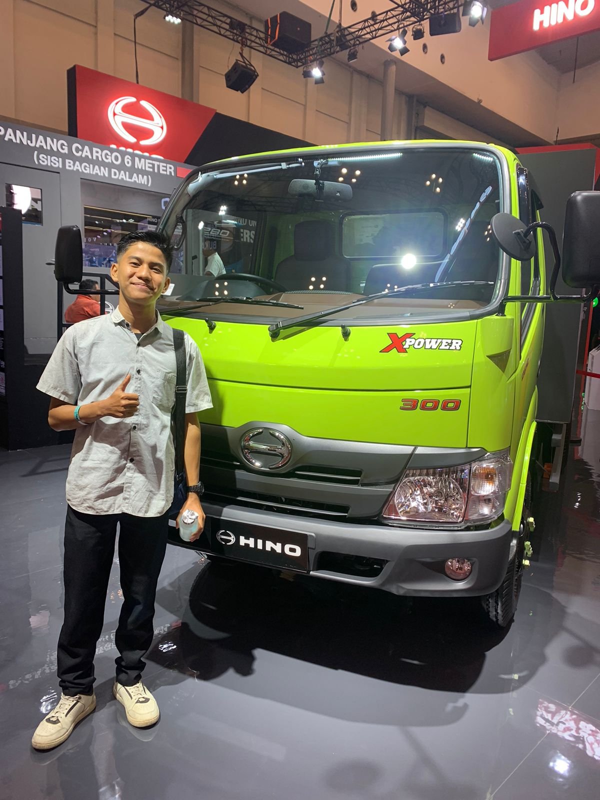 Sales Hino Indonesia